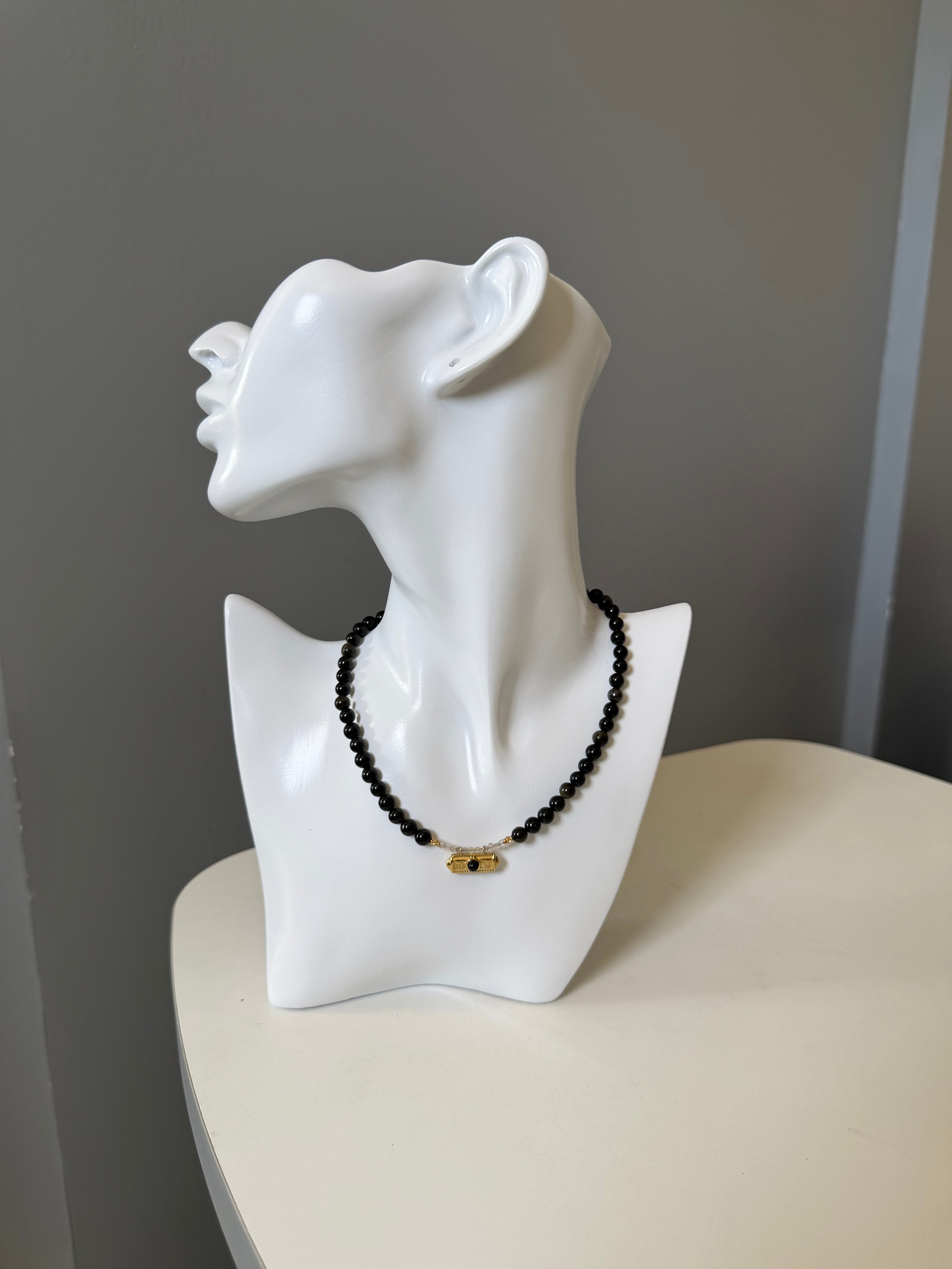 Collier Shella